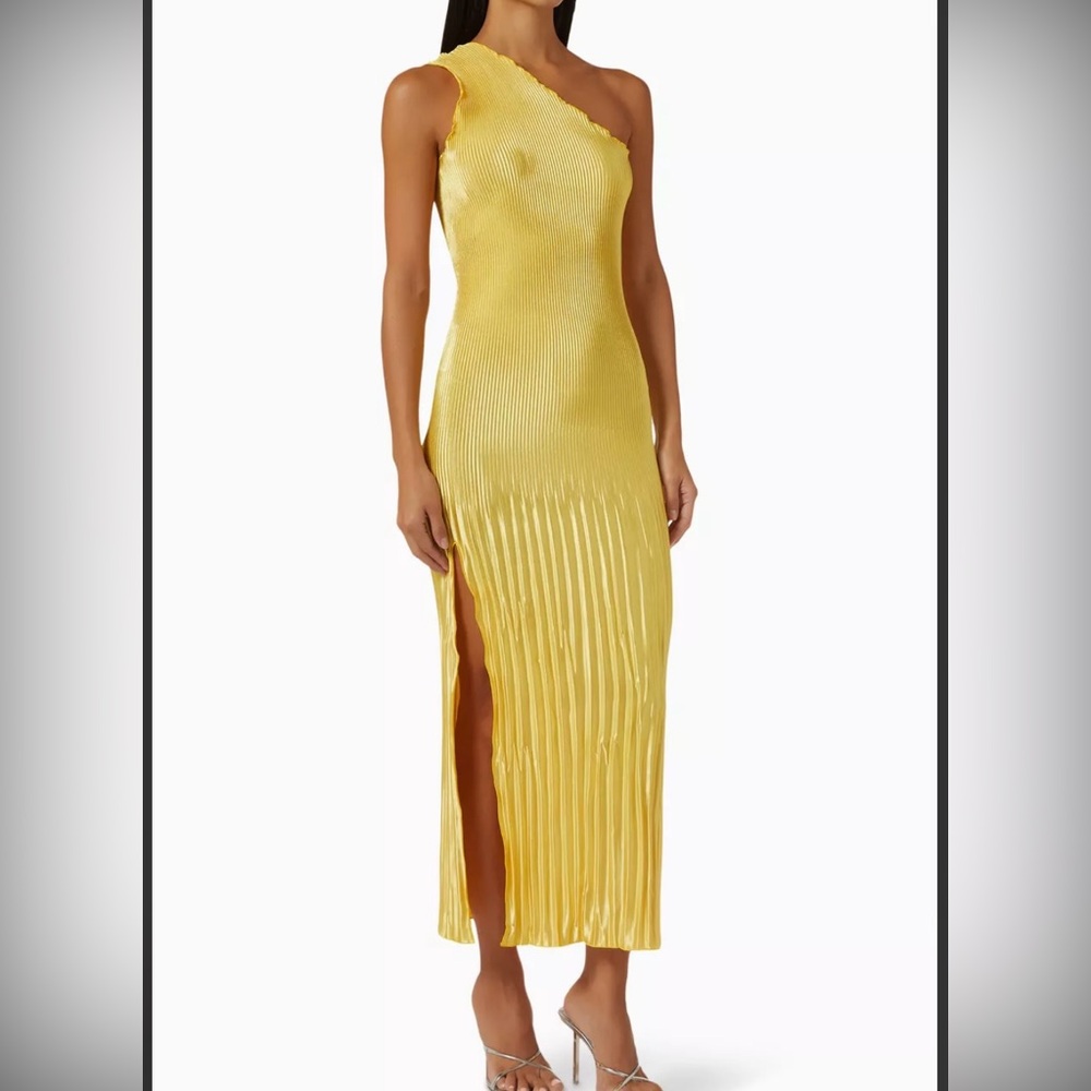 Soiree Gigi One-shoulder Midi Dress
